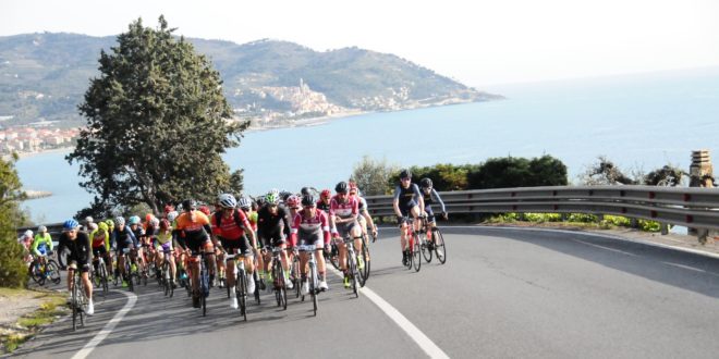 Gran Fondo Di Alassio Tutto Pronto Per Lottava Edizione Un Pacco