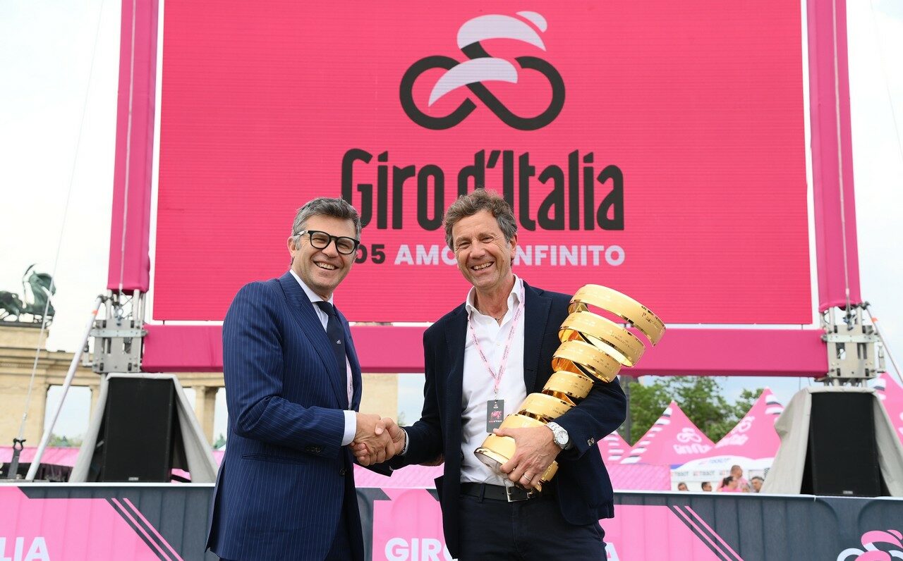 IL GIRO D ITALIA IN TV UNA PRIMA VOLTA STORICA CON CON LA NUOVA