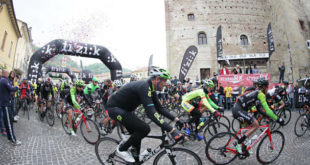 emozioni-a-marostica-alla-granfondo-fizik-1-jpg