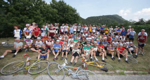 la-moserissima-riporta-in-auge-il-ciclismo-vintage-jpg