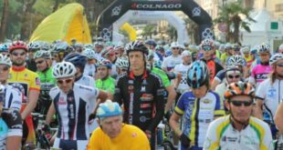 la-granfondo-colnago-citta-di-desenzano-del-garda-jpg