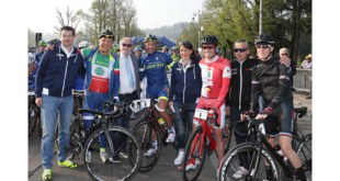 parata-di-stelle-alla-granfondo-liotto-jpg