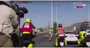 peter-sagan-steso-da-una-moto-alla-vuelta-video-jpg