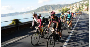 laigueglia-in-rosa-cavalcata-al-femminile-jpg