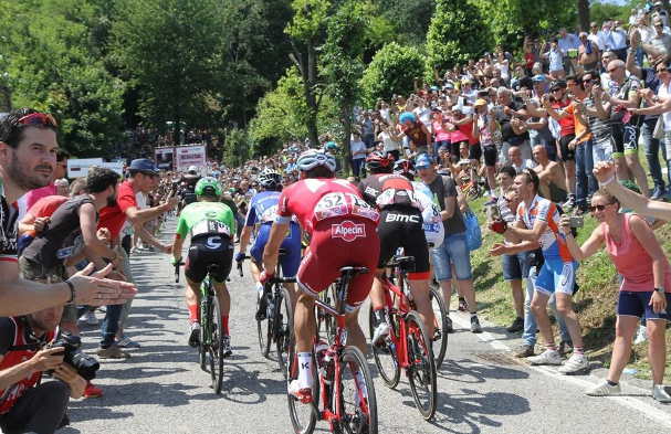 il-mur-de-bretagne-si-unisce-a-ca-del-poggio-e-grammont-jpg