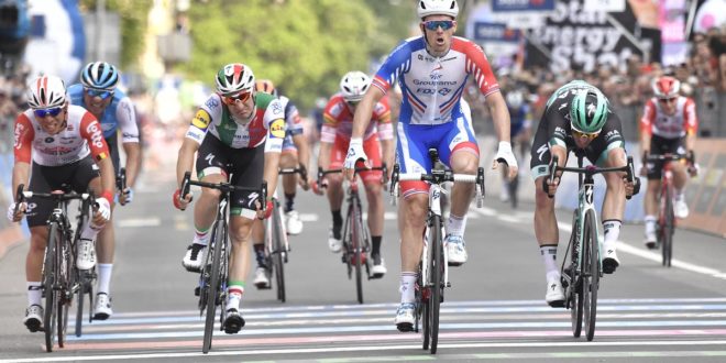 GIRO D’ITALIA 2019, DEMARE PRECEDE VIVIANI