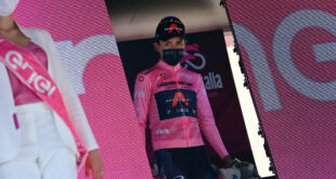 LO SPETTACOLO DEL GIRO D’ITALIA