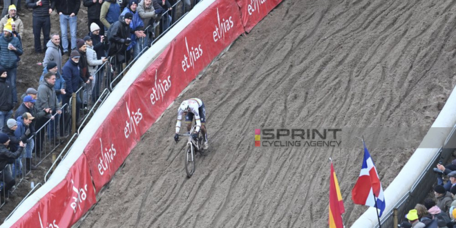 A che ora Van der Poel oggi nel Superprestige di Mol: dove vederli in tv e streaming