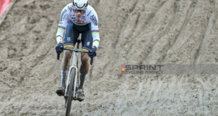 Mathieu van der Poel torna e stravince in Coppa del Mondo a Zonhoven: successo schiacciante